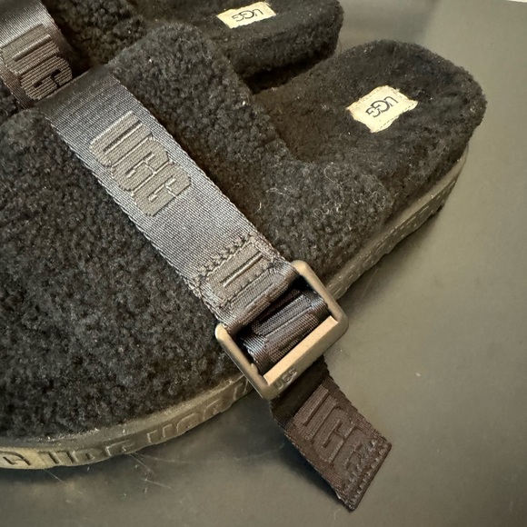 UGG Sandals Fluffita Platform Chunky Slides Sherpa Shearling - Picture 7 of 9